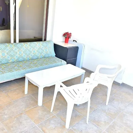 Artas 11 Apartment *